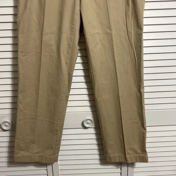 Tommy Hilfiger classic fit khakis - Picture 3 of 9